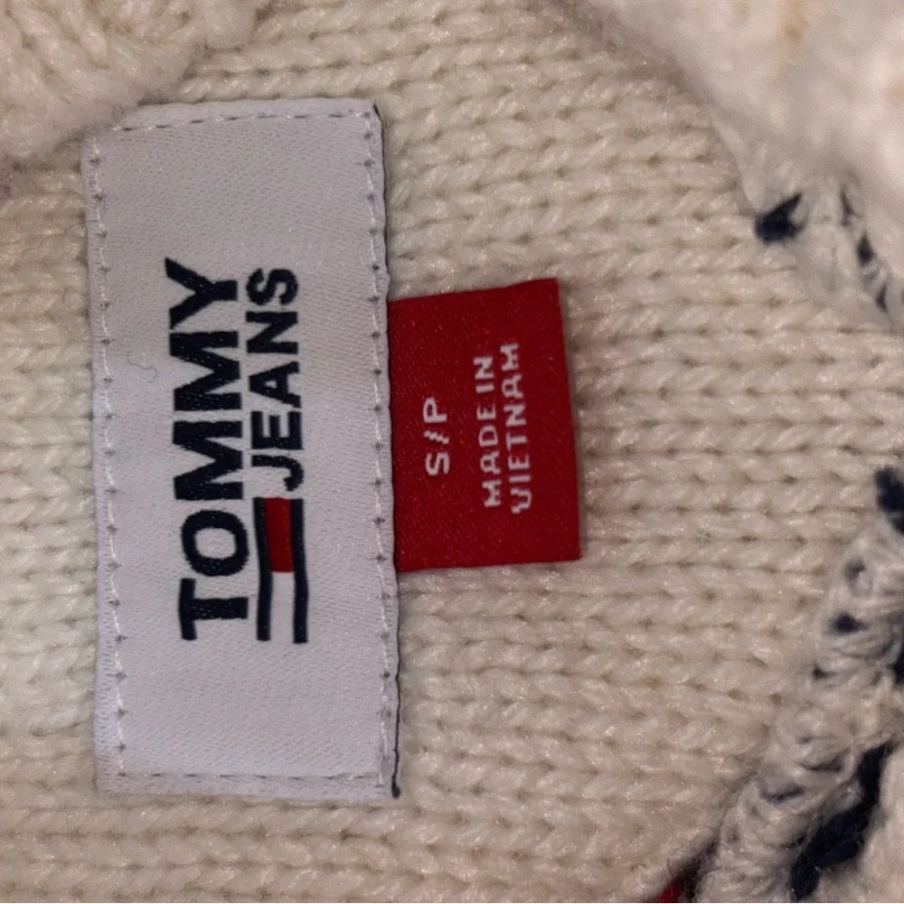 Tommy Hilfiger Red Black Striped Small - Picture 2 of 10
